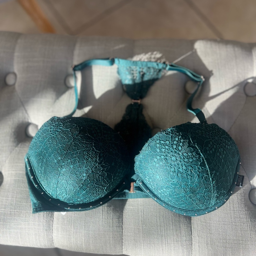 Victoria's Secret Teal Lace Bra